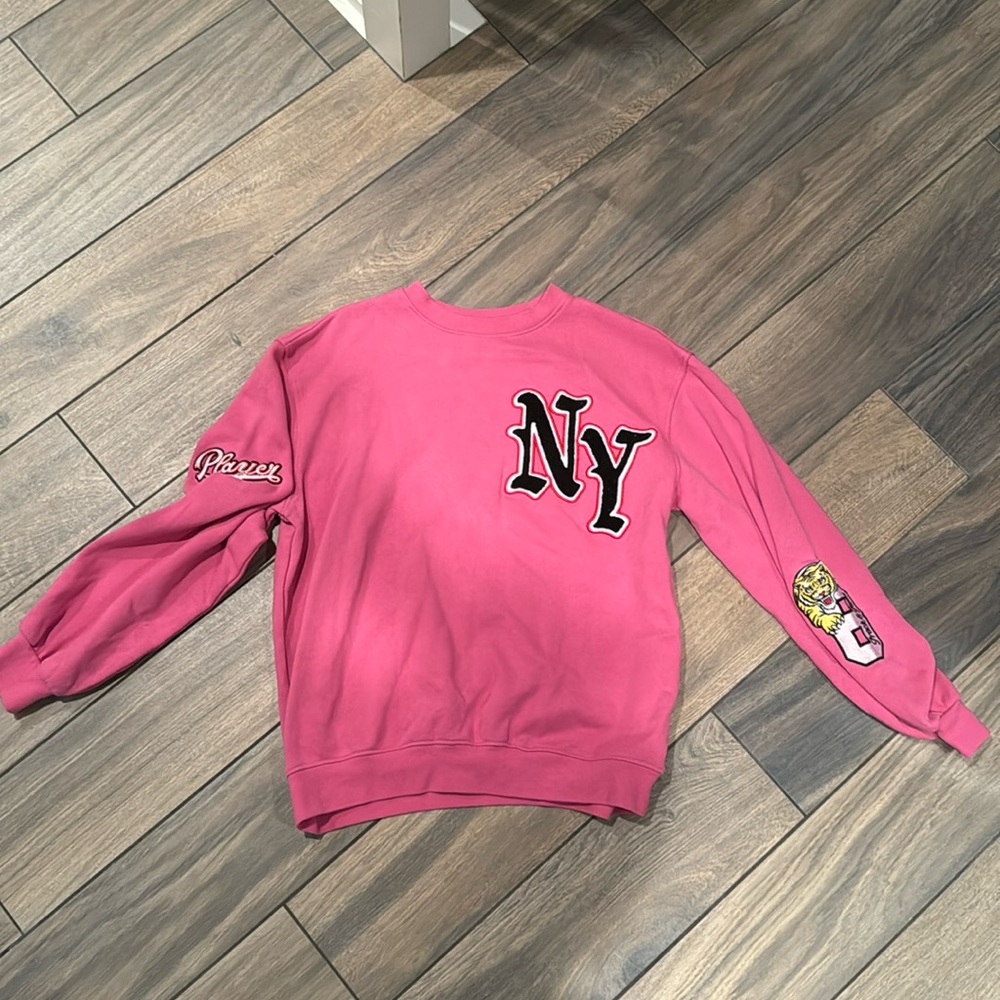 Crew neck